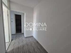 Vânzare apartament central, 3 camere+boxă, situat în Târgu Jiu, strada Cerna — miniatura 3