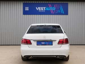Mercedes-Benz E 220 CDI 7G-Tronic Avantgarde — miniatura 5
