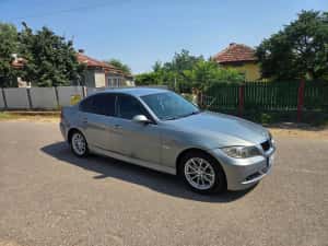 BMW SERIA 3 E90 320d — miniatura 3