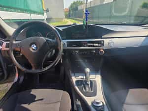 BMW SERIA 3 E90 320d — miniatura 9