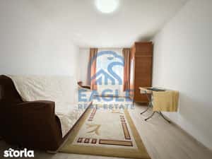 KM 5 - Apartament cu 2 camere decomandat cu centrala si balcon — miniatura 4