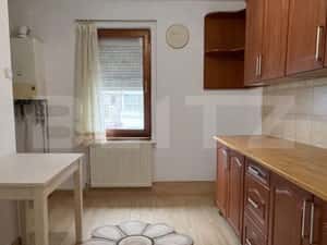 Apartament 3 camere, 70 mp, Sangeorgiu de Mures, zona Semicentrala