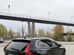 VOLVO XC60 II 2019 — miniatura 3