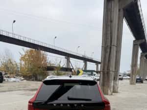 VOLVO XC60 II 2019 — miniatura 4