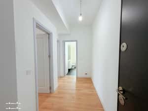Apartament 1 cameră decomandat, bloc nou, et 1 — miniatura 3