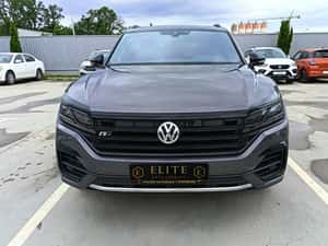 Volkswagen Touareg 3.0 V6 TDI 4Motion R-Line *Pano *Park *Assist *Cam *LED Matrix *ACC *Navi — miniatura 2