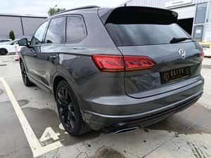 Volkswagen Touareg 3.0 V6 TDI 4Motion R-Line *Pano *Park *Assist *Cam *LED Matrix *ACC *Navi — miniatura 4