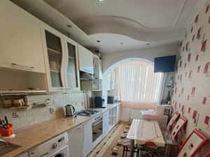Ofer spre vanzare un apartament cu 2 camere zona Lujerului — miniatura 4