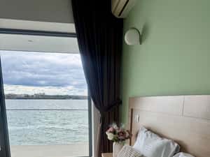 Inchiriez ap2 cam termen scurt in Mamaia Zona Cazino-Tudors Residence — miniatura 1