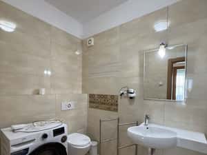 Inchiriez ap2 cam termen scurt in Mamaia Zona Cazino-Tudors Residence — miniatura 6
