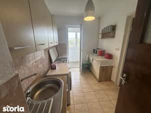 Titan - 2 camere - metrou - zona linistita - posibilitate parcare — miniatura 6