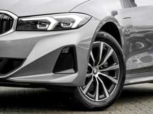 BMW 320 Hibrid 2022 65.276 km Negru — miniatura 3