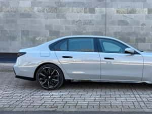 BMW 740 - 2026, Diesel, 4.050 km — miniatura 5