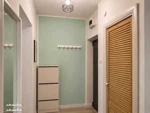 Apartament renovat, gata de mutat — miniatura 2