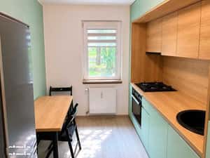 Apartament renovat, gata de mutat — miniatura 3