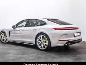 Porsche Panamera Hibrid 544 cp - 2025 - 52.101 km — miniatura 3