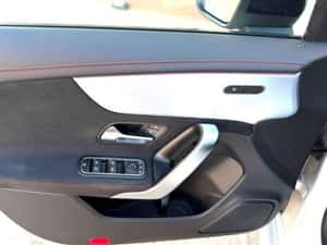 Mercedes-Benz CLA 180 Automată 136 HP Benzină — miniatura 6