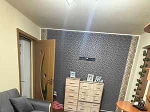Vand apartament 2 camere ,confort2,etaj 3,Viziru 2 — miniatura 3