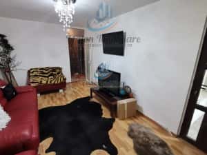 Apartament P+1, 4 camere, 2 bai, 3 balcoane, Zona Centrala Piatra Neamt — miniatura 5
