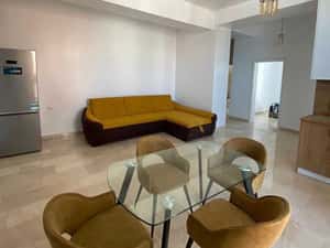 Inchiriez Apartament 3 Camere Mamaia Nord Vedere la Mare — miniatura 3