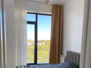 Inchiriez Apartament 3 Camere Mamaia Nord Vedere la Mare — miniatura 4