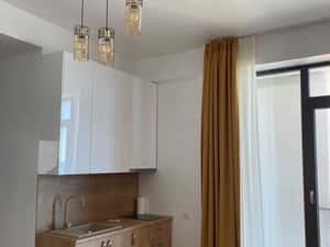 Inchiriez Apartament 3 Camere Mamaia Nord Vedere la Mare — miniatura 6