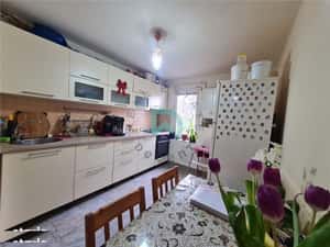 Apartament 3 camere Craiter, decomandat, Brasov — miniatura 3