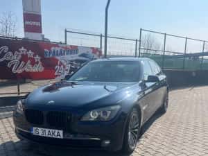 BMW seria 7 F01 2009 — miniatura 2