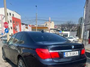BMW seria 7 F01 2009 — miniatura 5