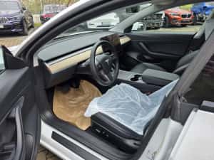 Predau leasing / vand  Tesla Model 3 Long Range dual motor 4x4, 2021/3 — miniatura 6