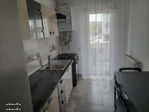 Apartament de închiriat 2 camere + parcare subterană — miniatura 3