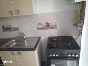 Apartament de închiriat 2 camere + parcare subterană — miniatura 5