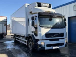 VOLVO FE FRIGORIFIC 240000km!! Anvelope noi / 19,5t/ Inmatriculat RO — miniatura 2