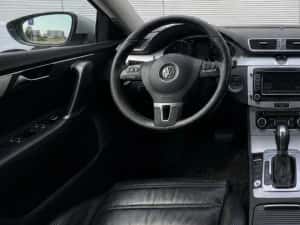 Vand Volkswagen Passat B7 2.0 TDI automata inmatriculata RO * LED * impecabila posibilitate rate / leasing / creditare urgent diesel piele camera — miniatura 4