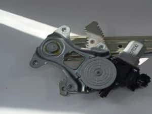 Macara geam spate dreapta electrica cu motoras 827310V01B Nissan Juke — miniatura 9