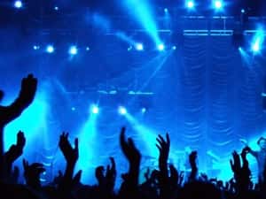 Productie muzicala profesionista, lansare si promovare artisti debutanti — miniatura 3