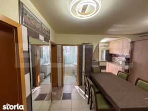 Apartament 3 camere, 70 mp, zona Semicentrala — miniatura 4