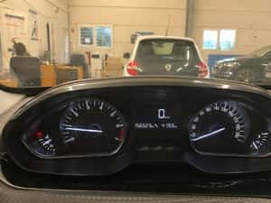 Peugeot 2008 1.2 VTI Style — miniatura 5