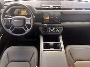 Land Rover Defender 110 3.0D I6 250 CP AWD Auto MHEV — miniatura 7