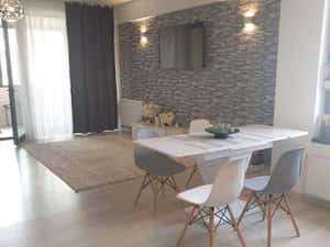 Luxury Villa Apartment in Central Constanța: 3 Rooms, 2 Baths, Parking — miniatura 3