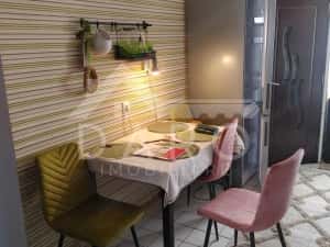 Dau in chirie un apartament in stare foarte buna zona Diamant
