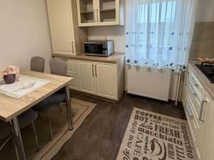 Chirie apartament 3 camere decomandate, parter Micro 16 — miniatura 1