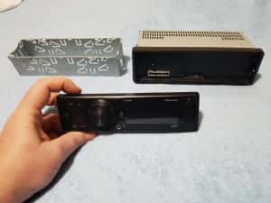 Vând casetofon auto, model: DX-AR-6888, Bluetooth, Radio Mp3 Player — miniatura 3