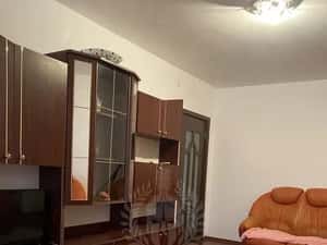 3 CAMERE MIHAI BRAVU — miniatura 2