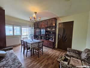 Apartament de vanzare — miniatura 2