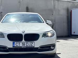 BMW Seria 5 530d Sport, an 2010, negru, cutie automată — miniatura 7