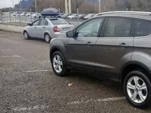 Ford Kuga 4x4 model Titanium Inm Ro 2026 — miniatura 3