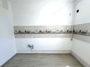 Apartament 3 camere vis a vis de Prefectura Complet renovat — miniatura 5