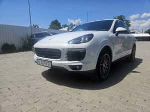 Porsche Cayenne S E-Hybrid