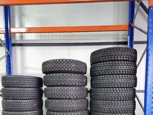 Anvelope 10 r 9.5 r si 215 75 R 17.5. — miniatura 9